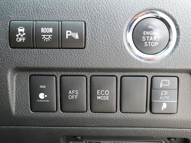 0560439A30260702W00217.jpg