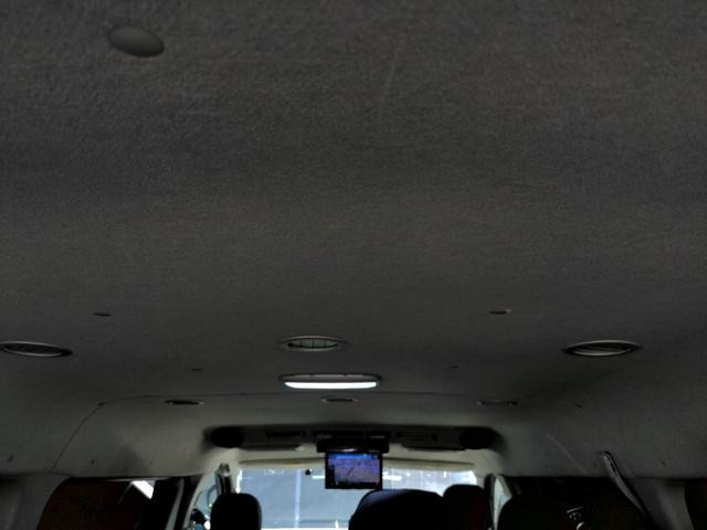 0710046A30251017W00111.jpg