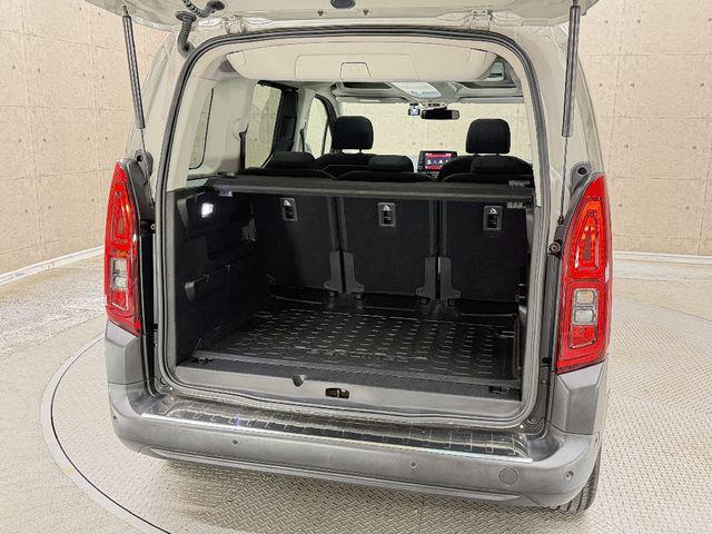 06c09eabeccab4e343e1dd7ce255f486.jpg