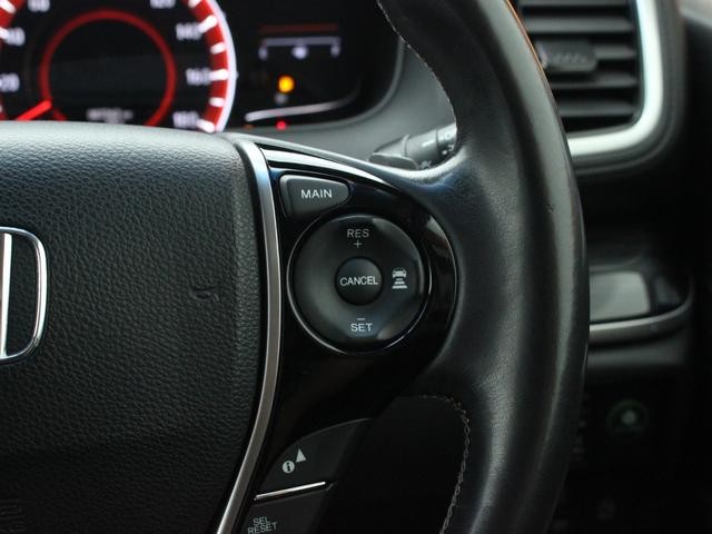 0520029A30260908W00214.jpg
