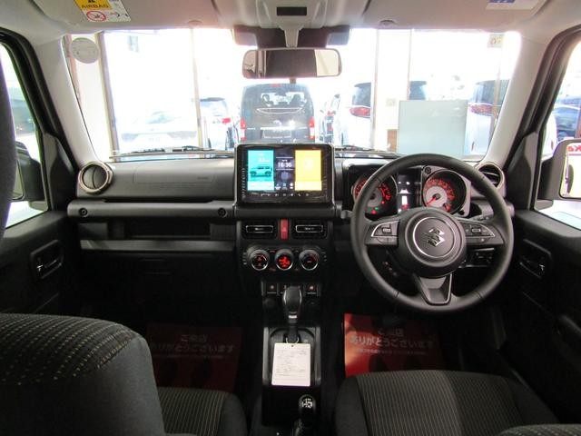 0701563A30261018W00205.jpg