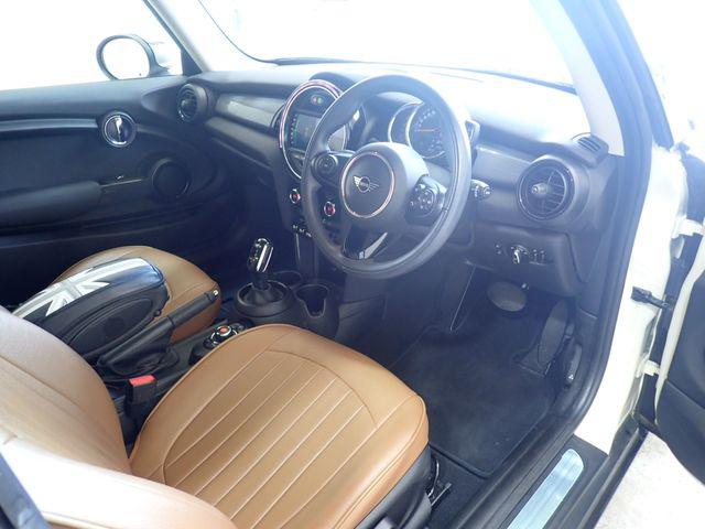 d10ab3aecc7ce7a4d3d8bd59b960651f.jpg