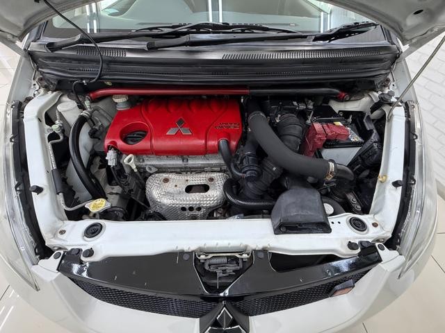 1002031A30260725W00204.jpg