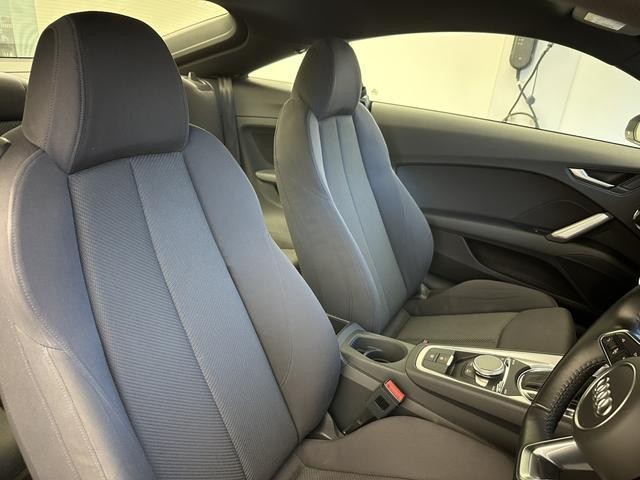 26903453_carP_l_4.jpg