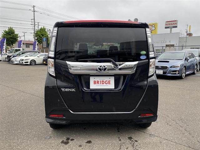 b62cc3cedfa2ca03e89e3276a4ec525f.jpg