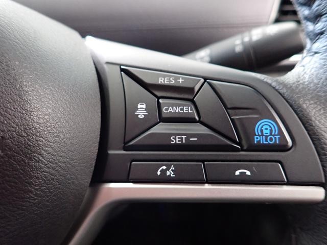 0509002A30261009W00605.jpg