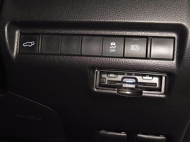 0500075A30260716W00118.jpg