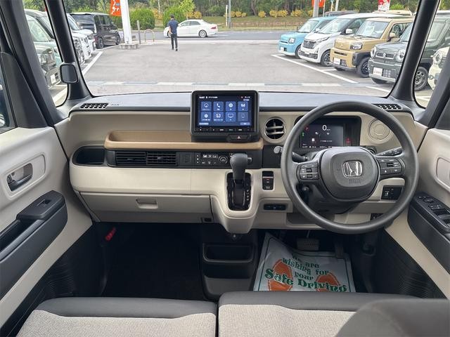 0700828A30260919W00205.jpg