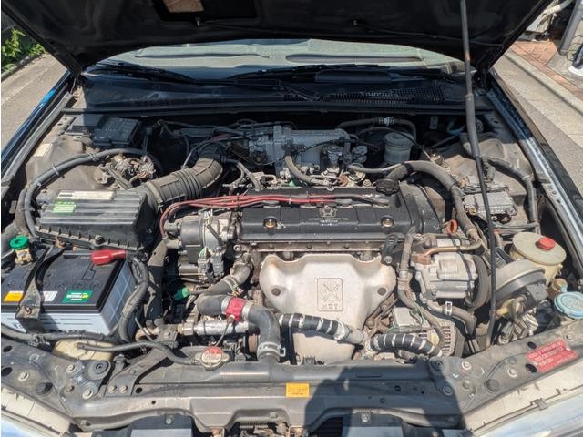9572622A30260806W00216.jpg