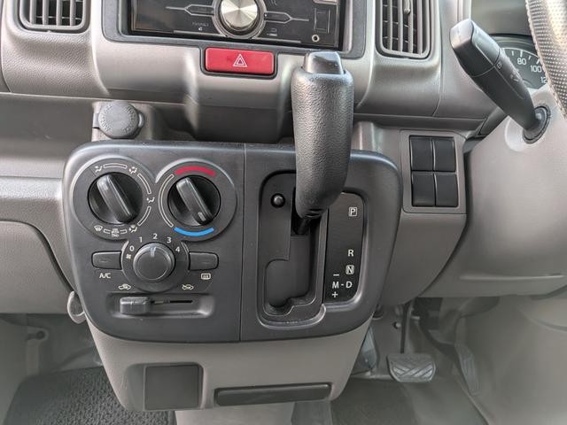 0158599A20260725W00210.jpg