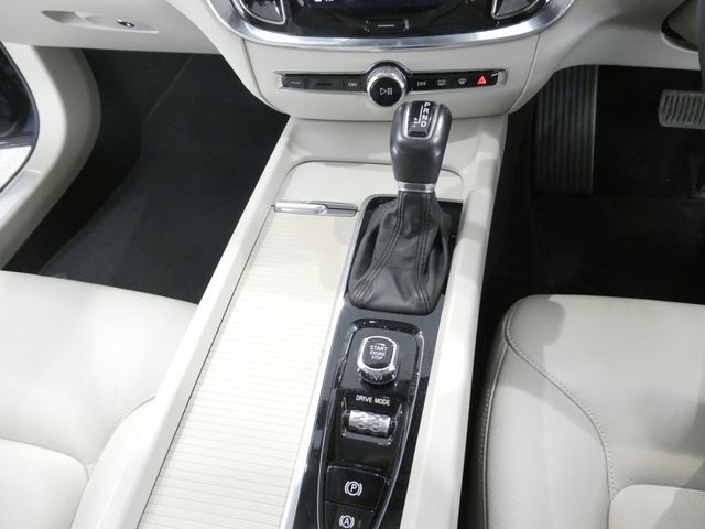6de13967b443509aa4cc6a9050a76bd9.jpg