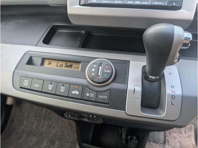1300444A30260906W00105.jpg