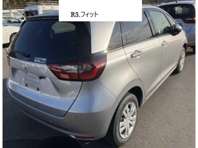 24711168_carP_l_3.jpg