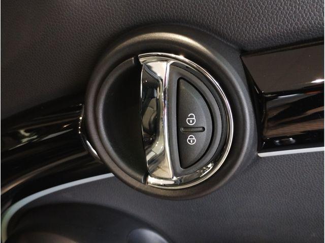 27ade58cfee1df57775390731ce564bd.jpg