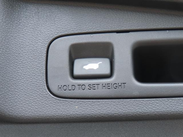 0600169A30260625W00208.jpg