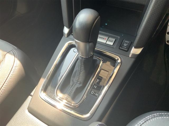 0561155A30260911W00410.jpg