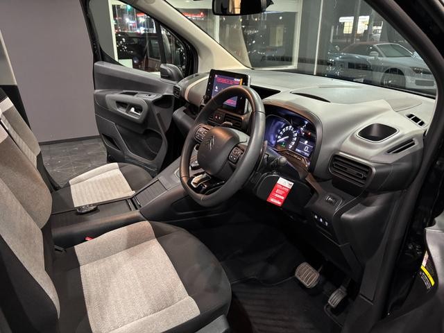 0840017A30250330W00218.jpg
