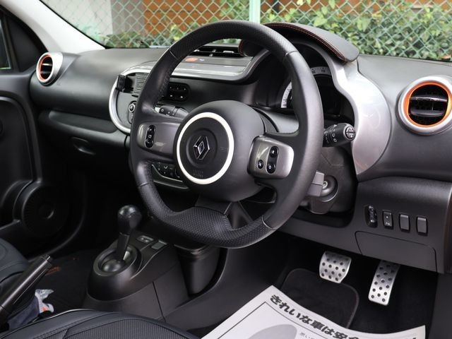 92dda99f3fe10050d8693d2d96c7241e.jpg