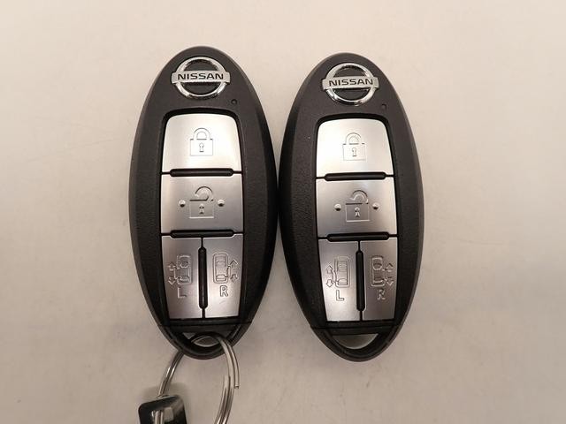 0201999A30260926W00103.jpg