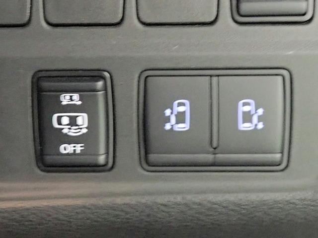 0201999A30260926W00105.jpg
