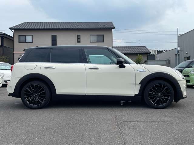 0c3f3b0311d2ba218748dfb2bb5a5daf.jpg