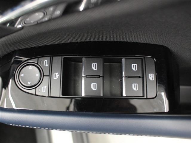 fe7e88ef0d64c823692a187bb9383f6f.jpg