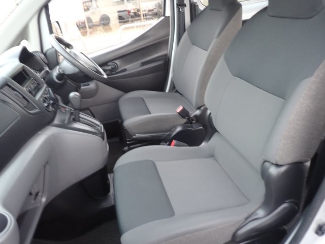 82170d6faf14fb8f28a40f517af76982.jpg