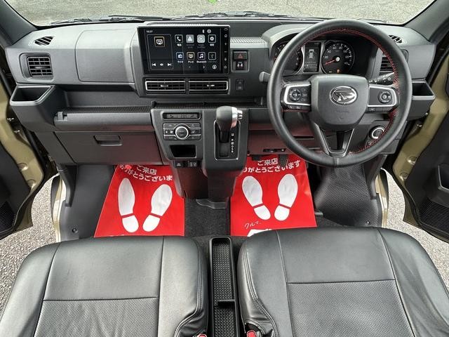 0702323A30260920W00105.jpg