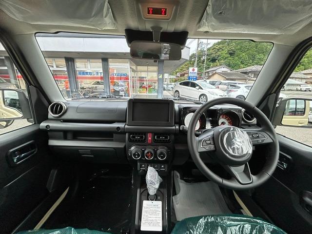 0704844A30260528W00119.jpg