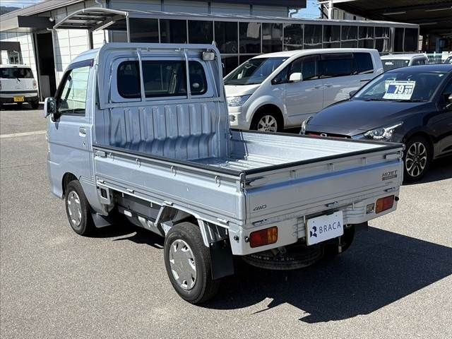 05b4feeca5570761fa0629345b9d7043.jpg