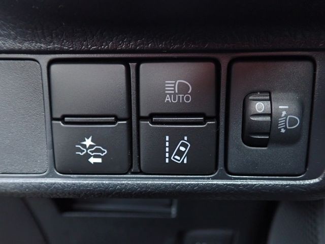 192cef209a1599c1d0aff65abbc5c7e3.jpg