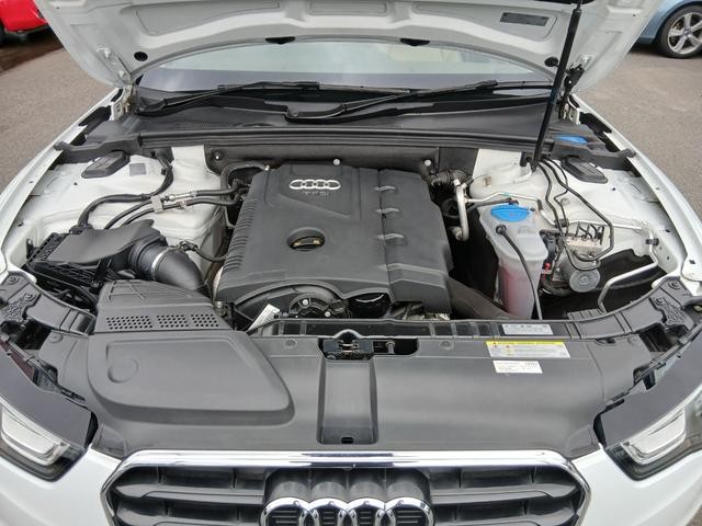 9510417A30260912W00115.jpg