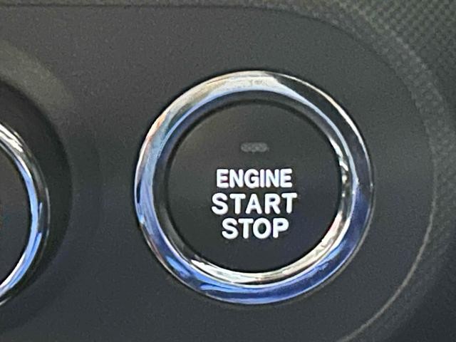 0401095A30261026W00207.jpg