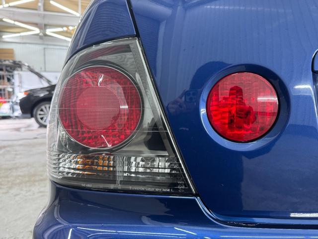 1201097A30260601W00419.jpg