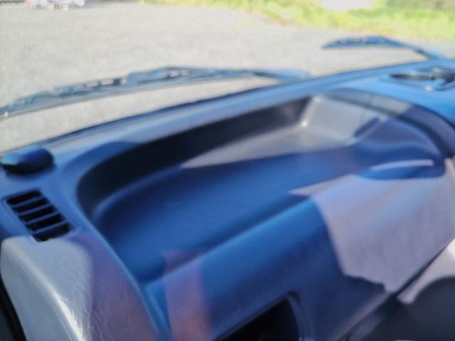 0800205A30260819W00114.jpg