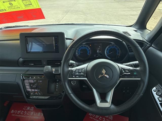 0903448A30260927W00402.jpg