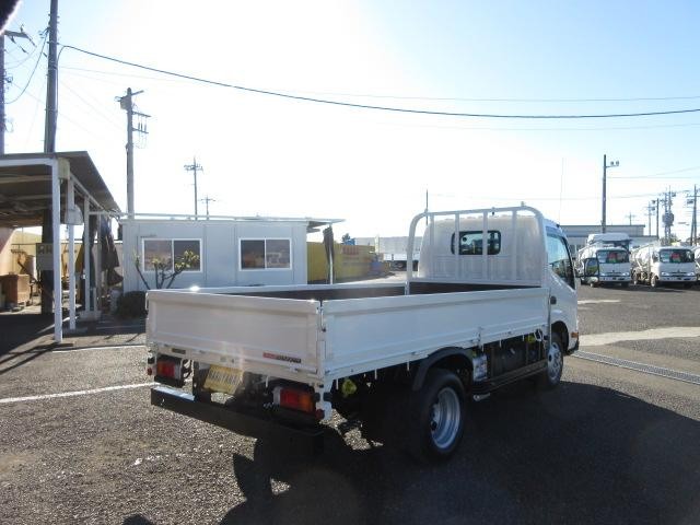 290ace409cf00e77cbf32d13f3cc3384.jpg