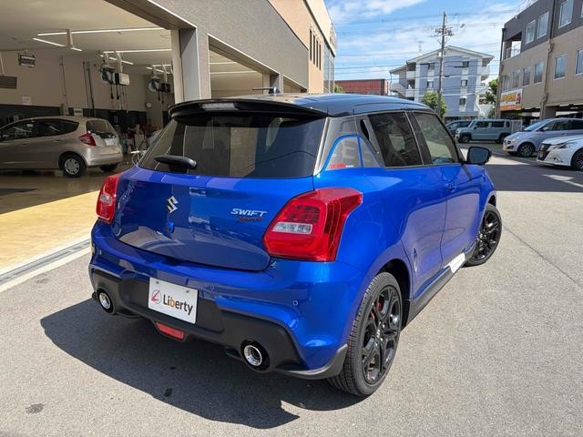 0701359A30260924W00413.jpg