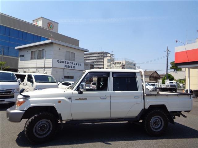 91ab6b015a18c63d3ccc76ccb8b17428.jpg