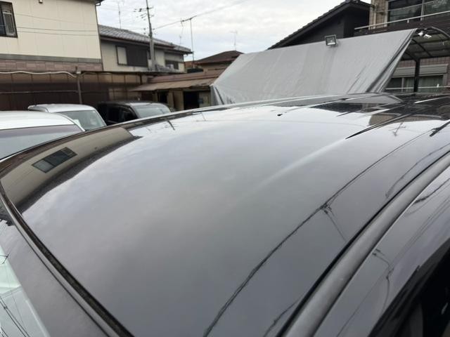 0704305A30260903W00209.jpg