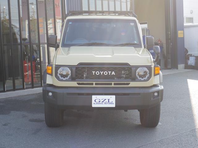 9200450A30260703W00107.jpg