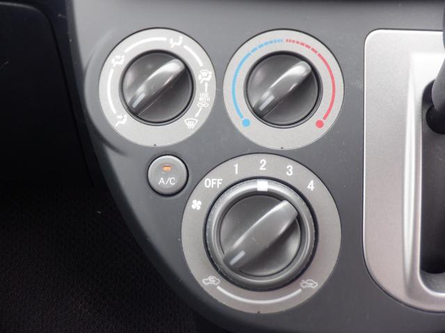 0709200A30260528W00208.jpg