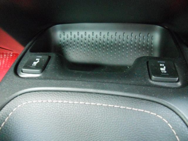 0803713A30200915W00115.jpg