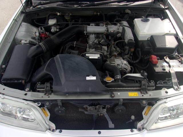 0204560A30260908W00108.jpg