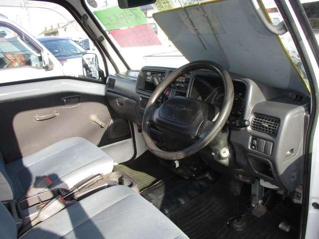 0840207A30260914W00213.jpg