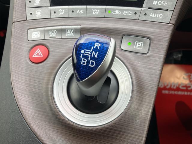 0802710A30251211W00113.jpg