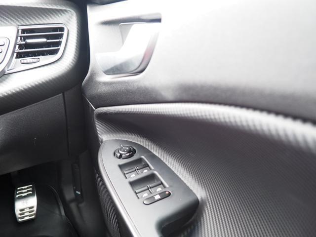 0730041A30260516W00117.jpg