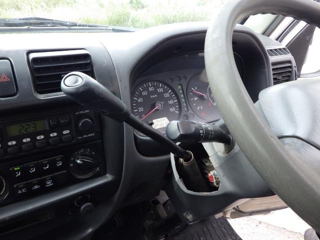 0704331A30260918W00215.jpg