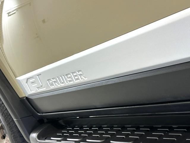 0701248A30260923W00106.jpg
