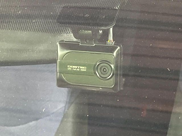 858dd9ae4eba21bdd18d144e45188b24.jpg
